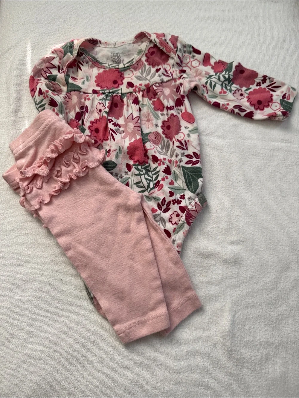 8 - Baby girl outfits- 3 months